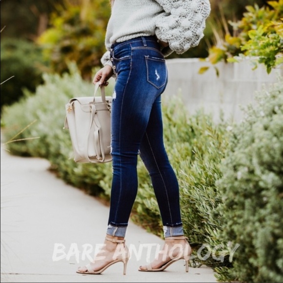 KanCan Distressed Skinny Jeans - Picture 3 of 6